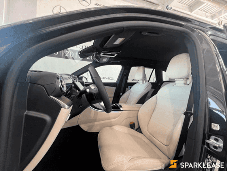 2023 BENZ GLC300 SUV 超值Demo