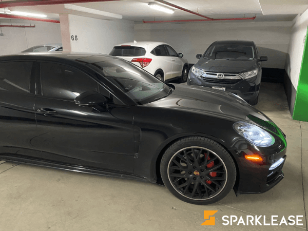 2018 Porsche Panamera 4