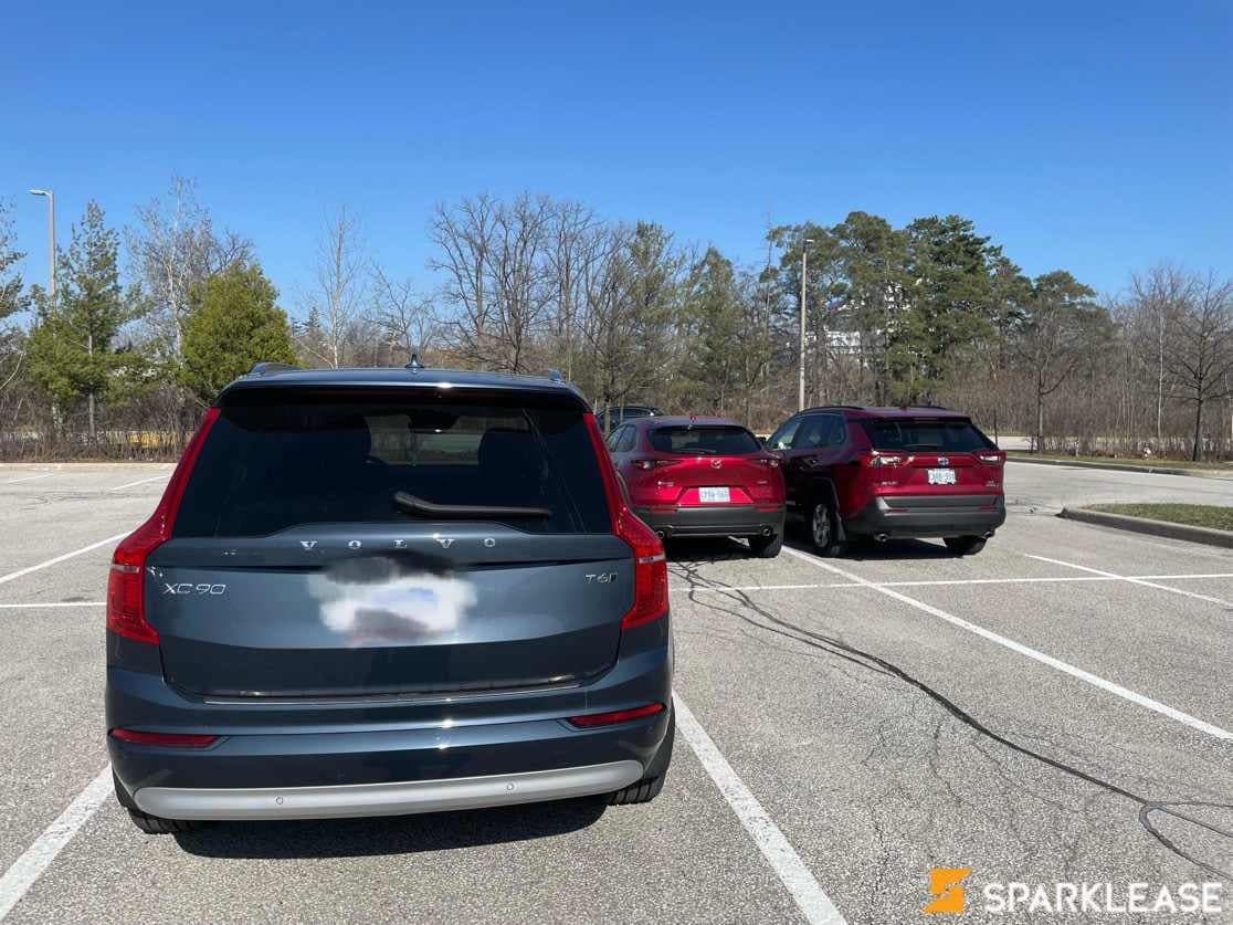 2022 Volvo XC90 T6 AWD Momentum 7-Seater