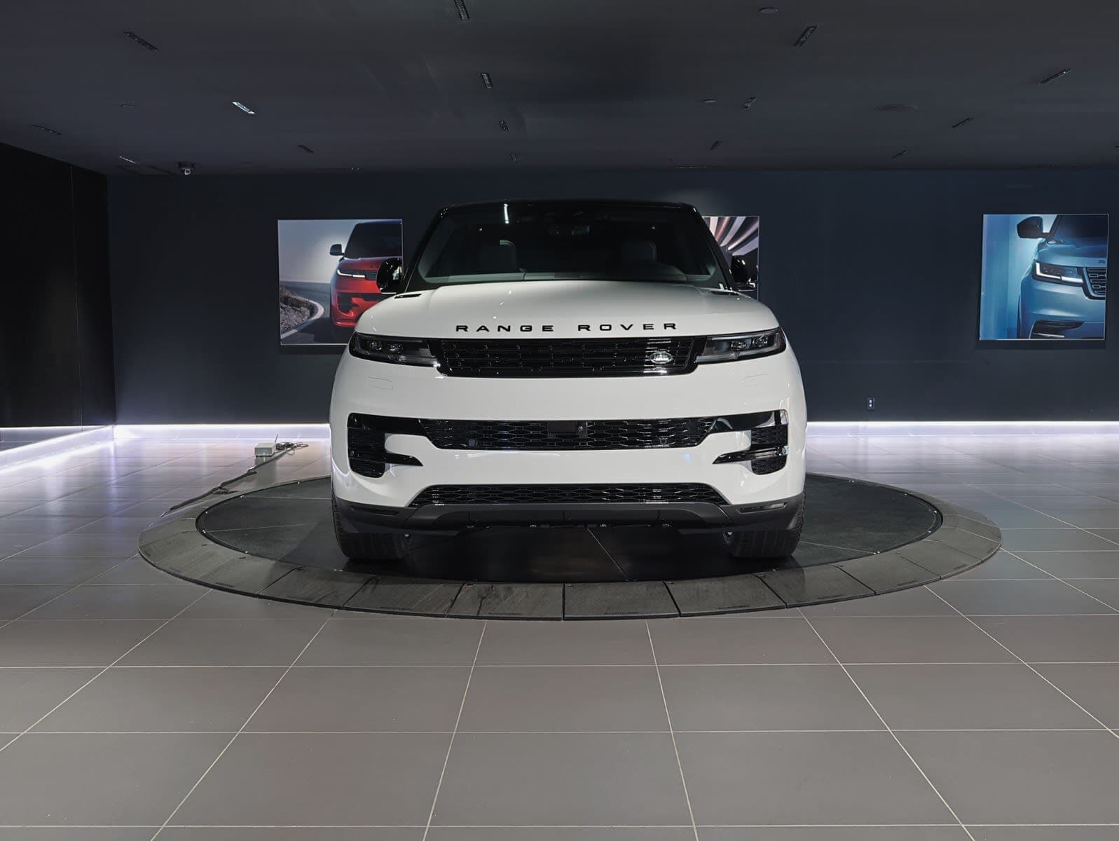 2026 Land Rover Range Rover Sport S