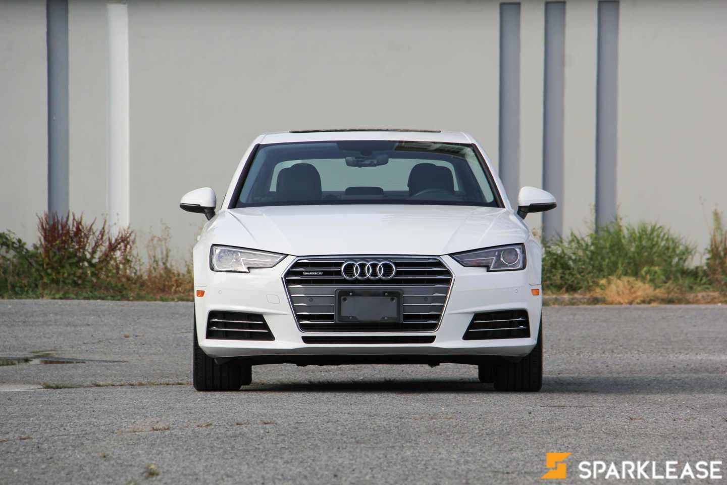 2017 Audi A4 4dr Sdn Auto Progressiv quattro