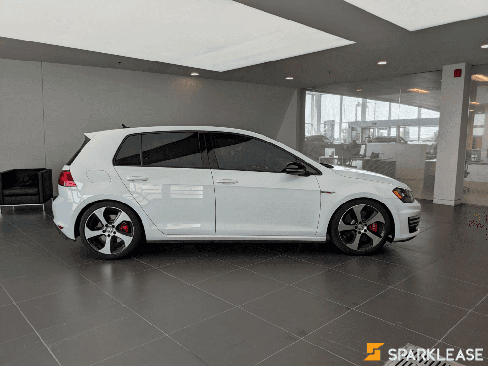 2015 Volkswagen Golf GTI 5-Door Performance