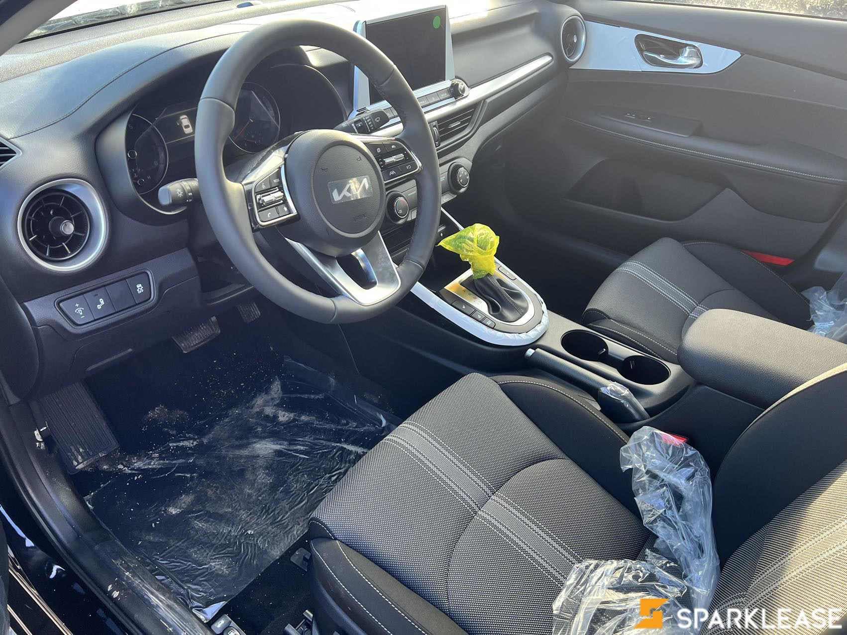 2024 Kia Forte LX IVT
