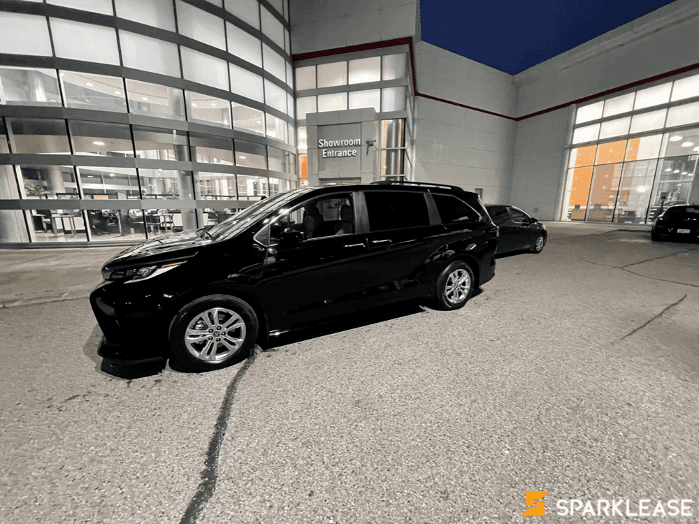 2022 Toyota Sienna 