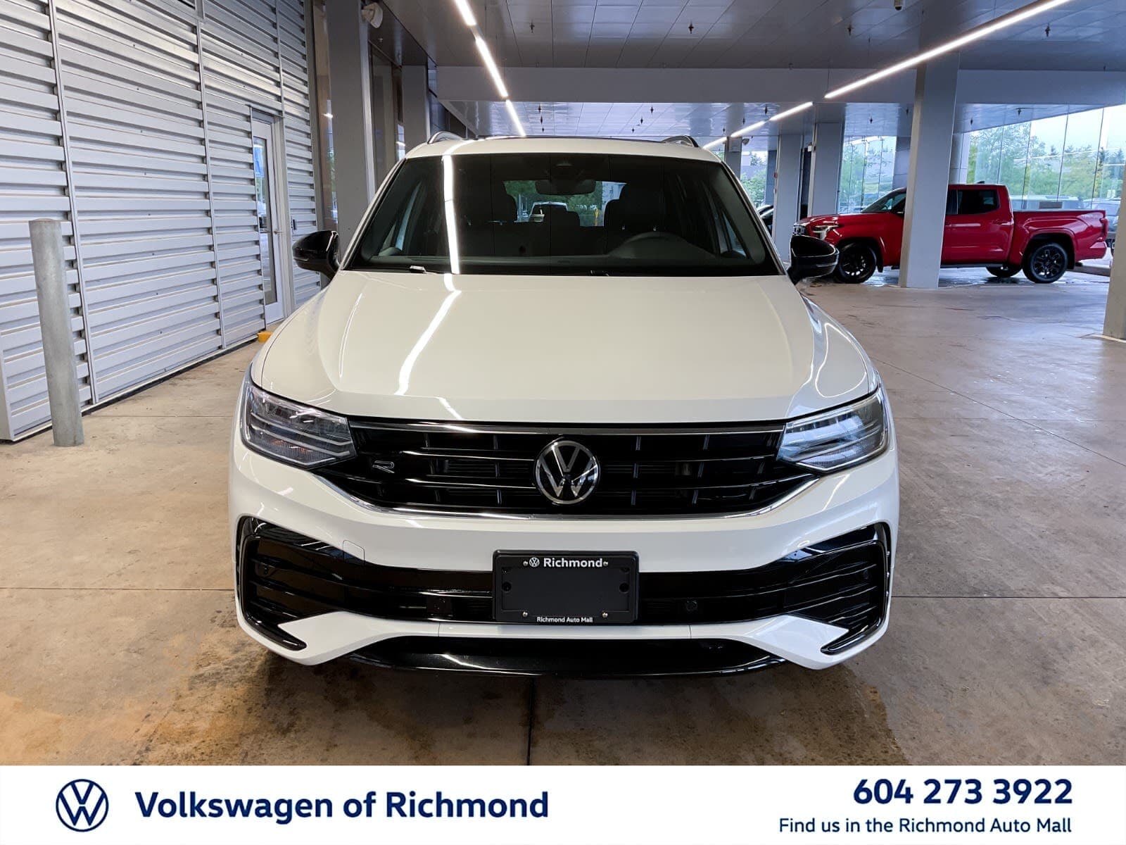 2022 Volkswagen Tiguan Comfortline R-Line Black Edition