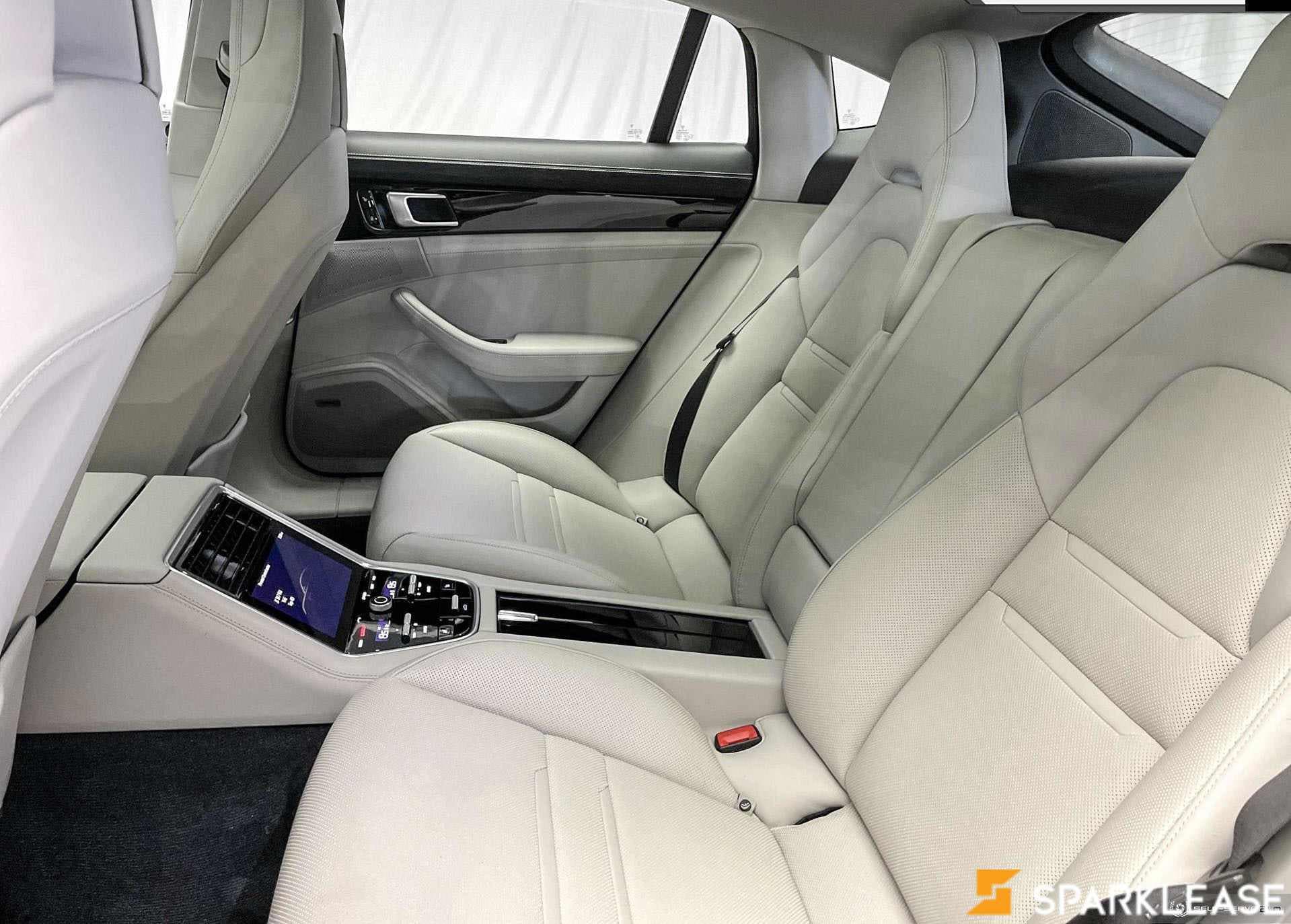 2018 Porsche Panamera 4S AWD
