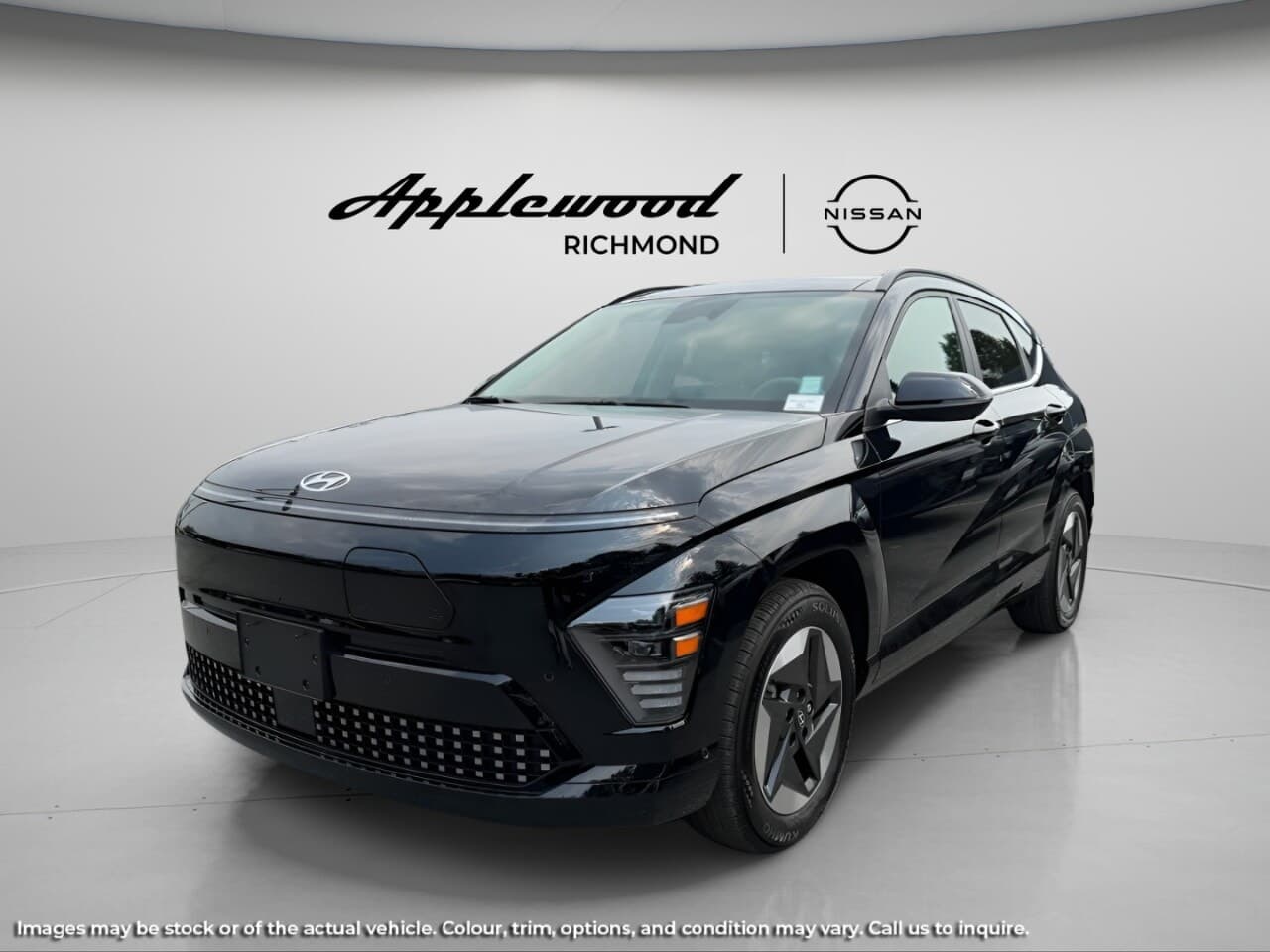 2024 Hyundai Kona Electric Ultimate w/Sage-Green Interior