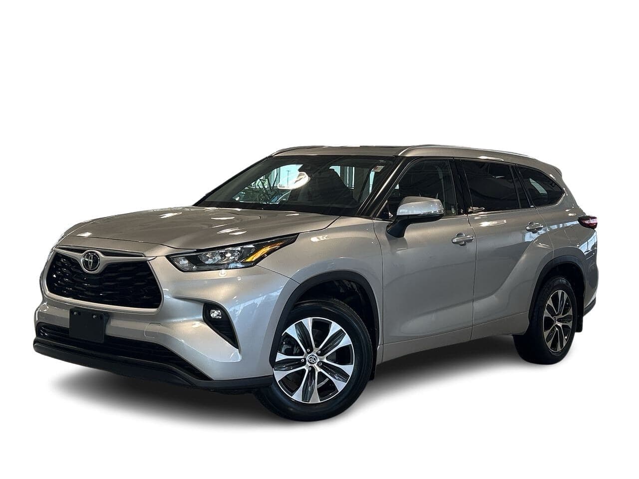 2020 Toyota Highlander XLE AWD | 8-Seat Capacity | Winter Tire PKG