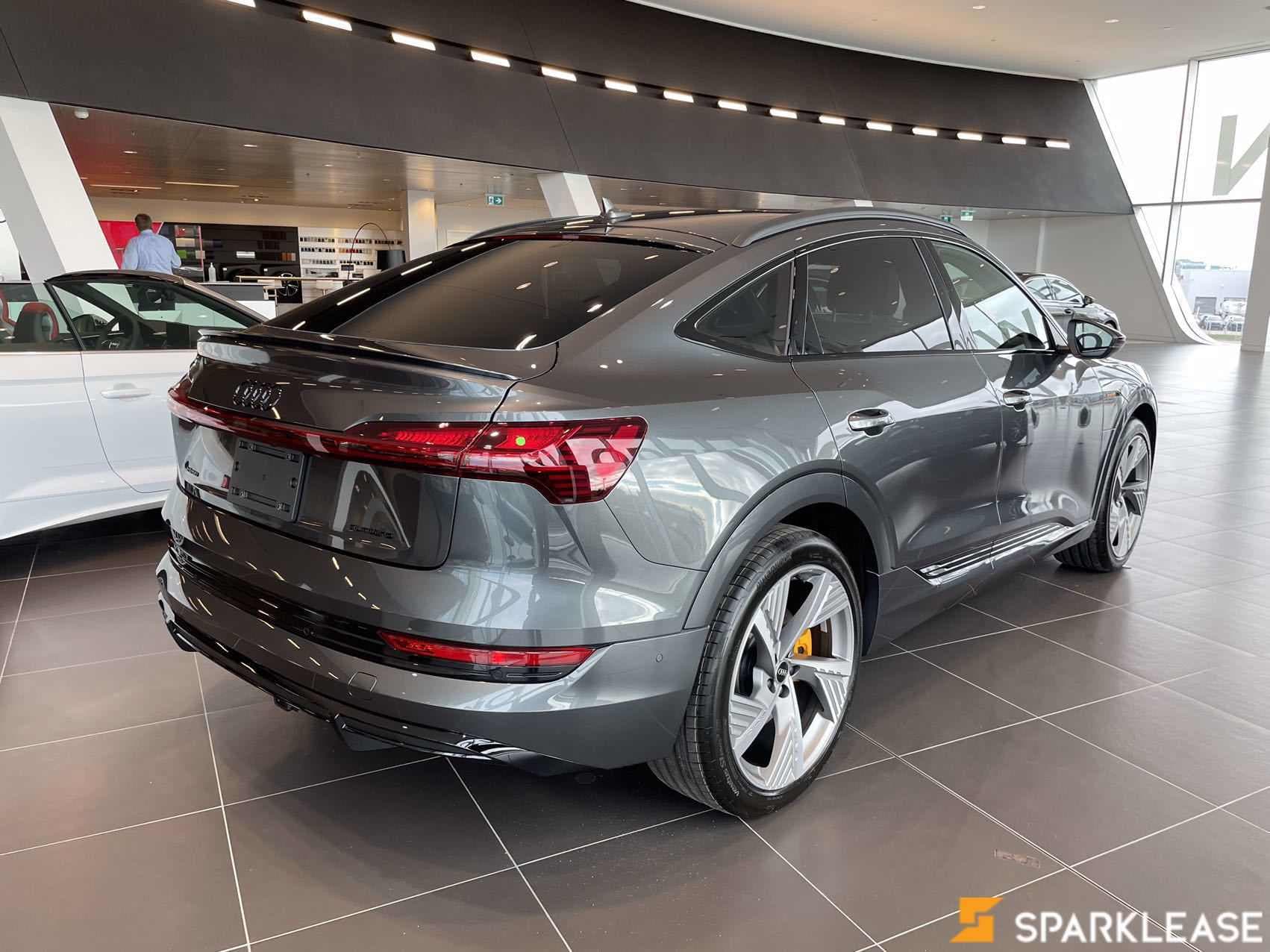2023 Audi  e-tron Sportback  Technik quattro 