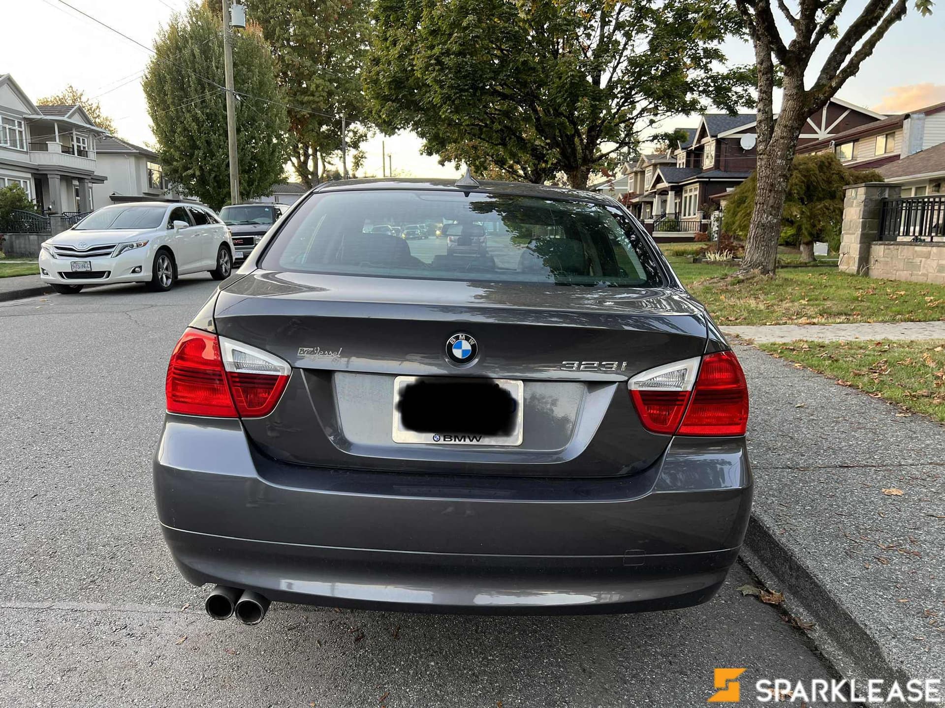 2008 BMW 3 Series 4dr Sdn 323i RWD