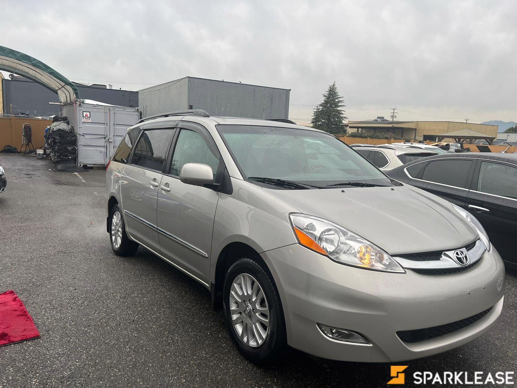 2007 Toyota  Sienna  5dr CE 7-Passenger AWD 