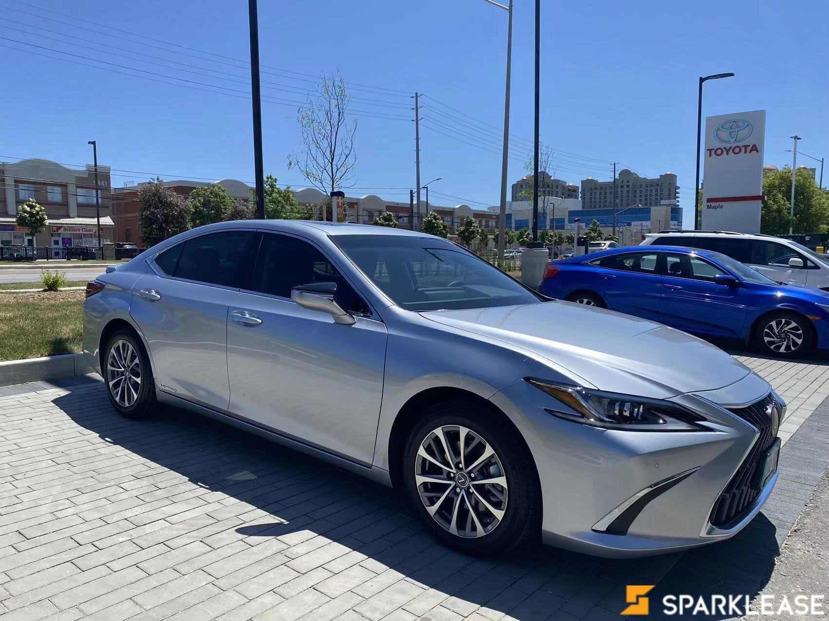 2022 Lexus ES ES 300h Auto