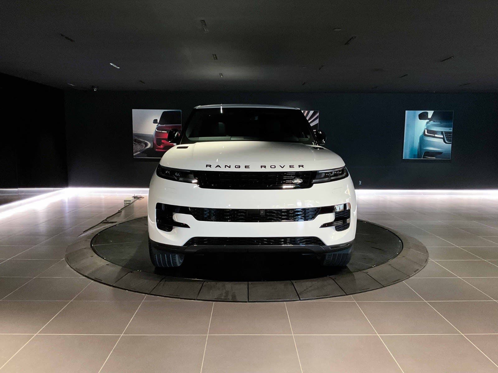 2026 Land Rover Range Rover Sport S