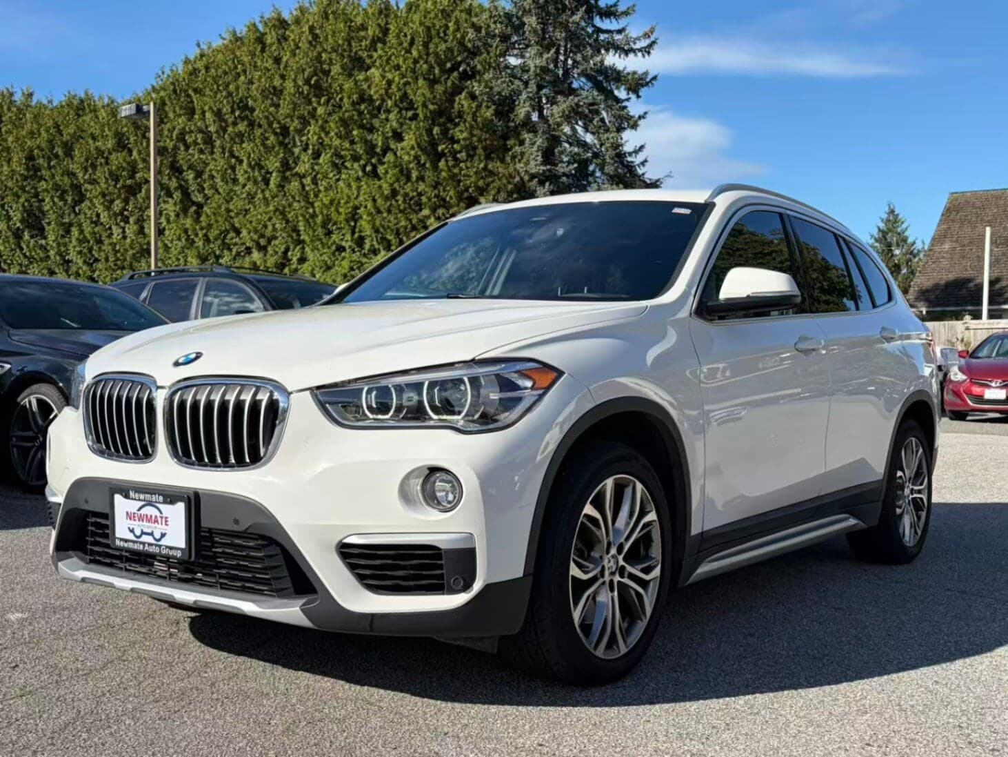 2019 BMW X1 28i xDrive. LOCAL BC VEHICLE. LOW KILOMETRES.