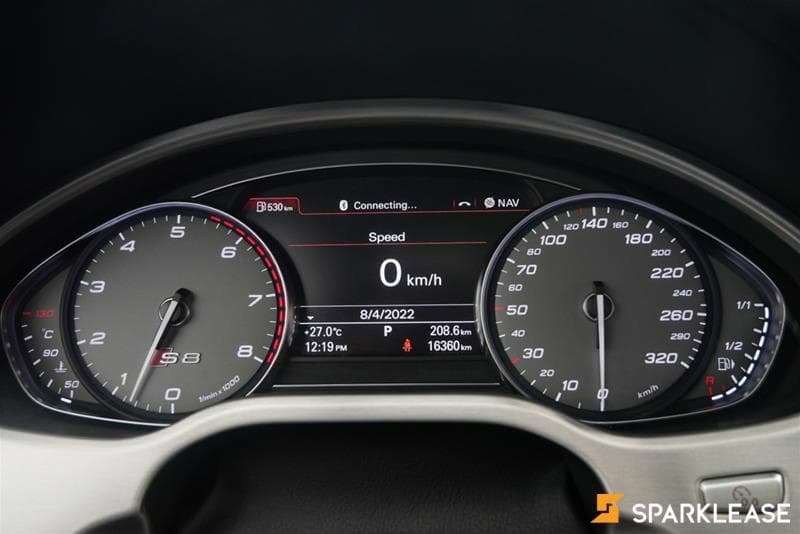 2017 Audi S8 4dr Sdn Plus