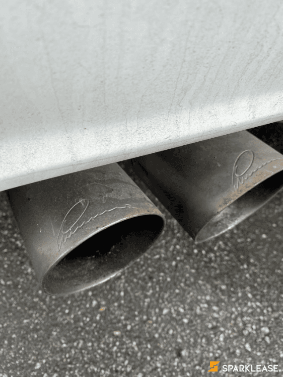 2015 Land Rover Range Rover Sport  *loud exhaust*