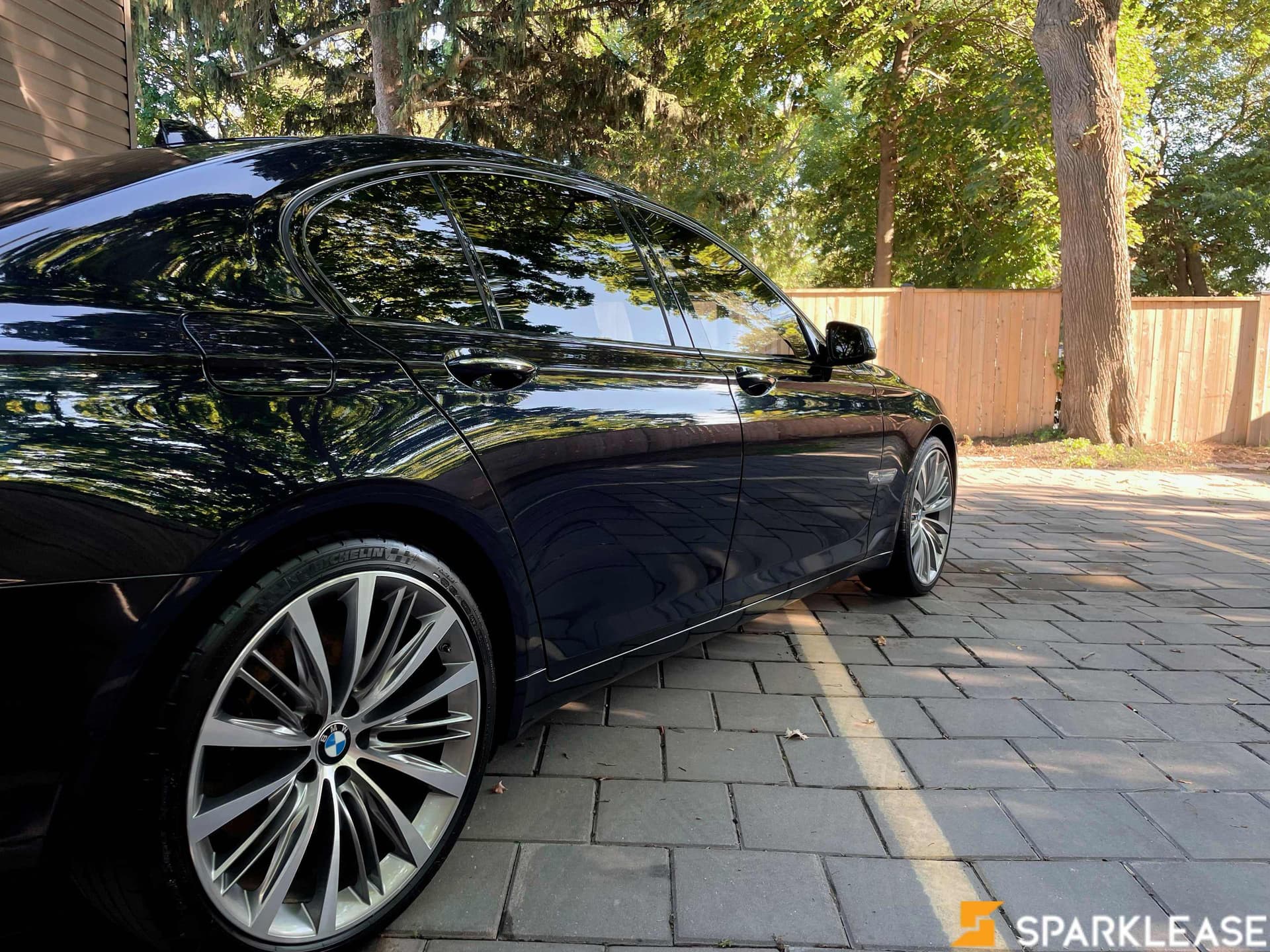 2012 BMW 7 Series 4dr Sdn 750i xDrive AWD