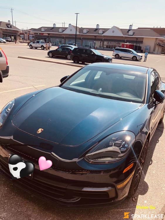 2017 Porsche Panamera 4