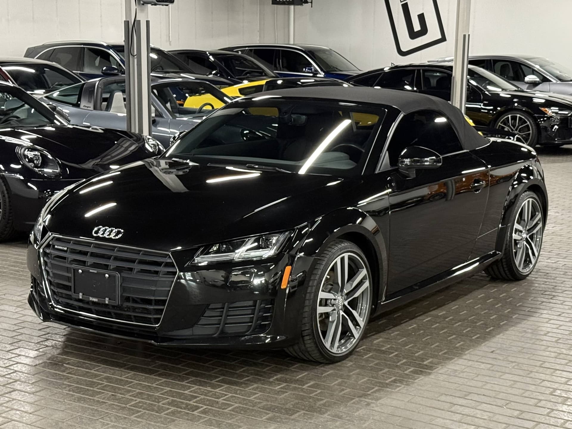 2017 Audi TT 2dr Roadster quattro 2.0T