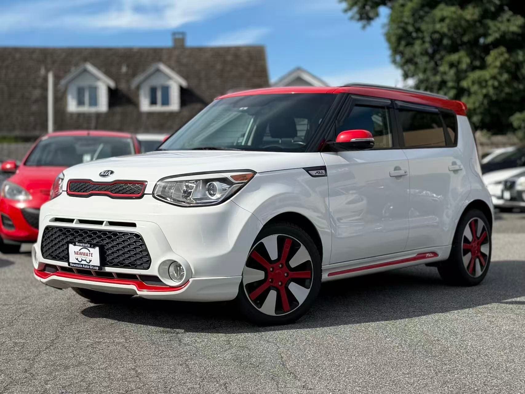2014 Kia Soul SX. LOCAL BC VEHICLE.