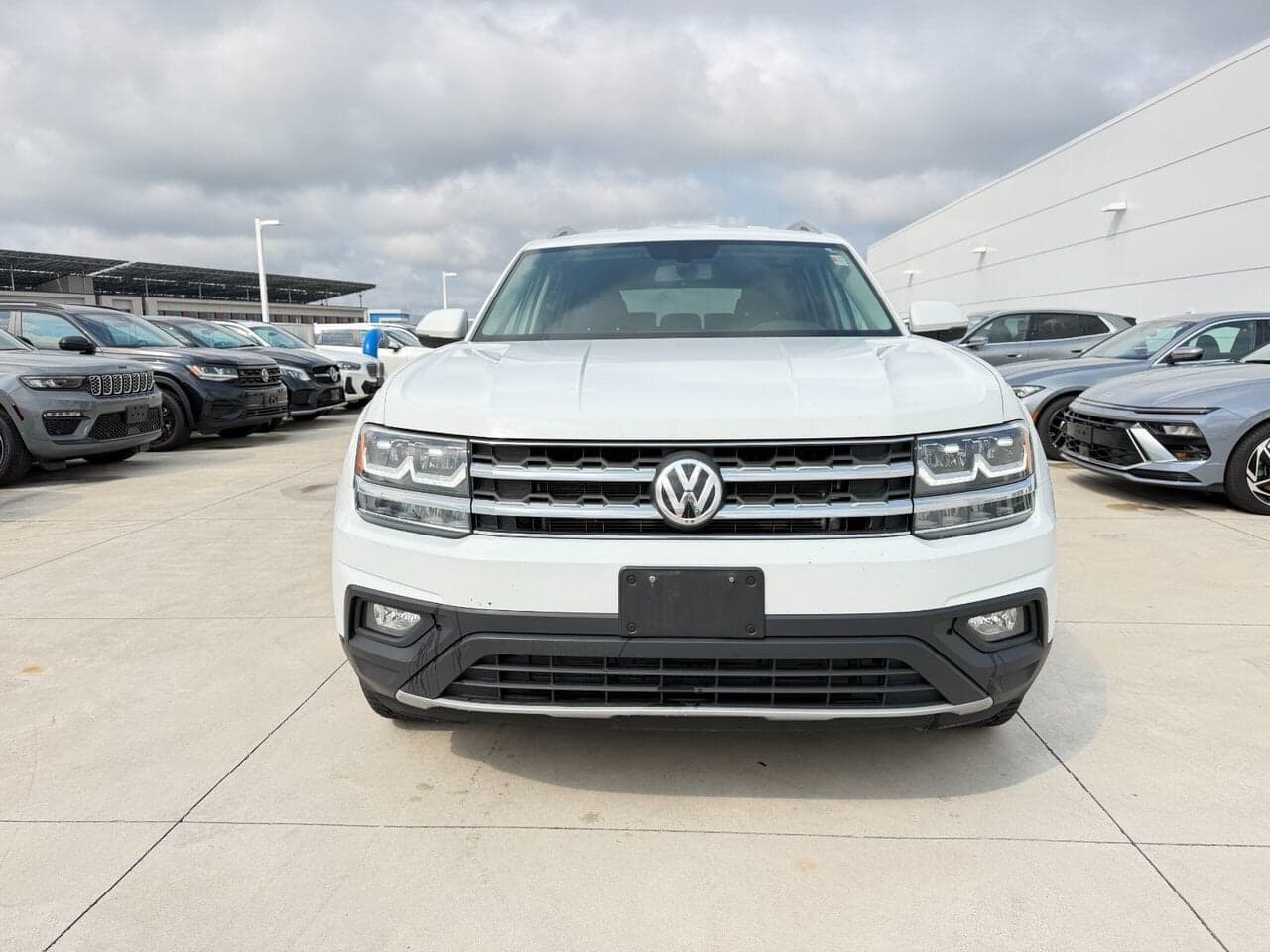 2018 Volkswagen Atlas Comfortline 3.6L 8sp at 4MOTION | 7-Seat Capacity