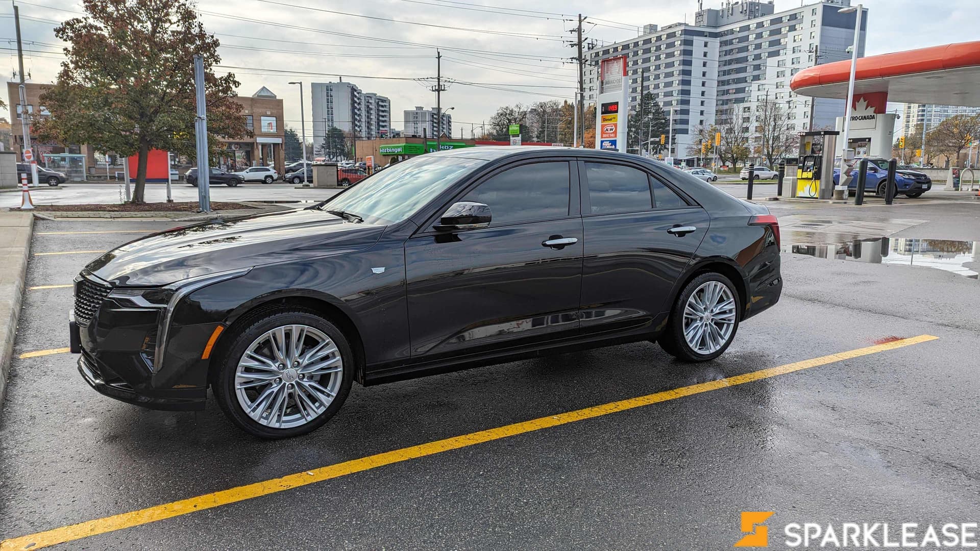 2022 Cadillac CT4 4dr Sdn Premium Luxury