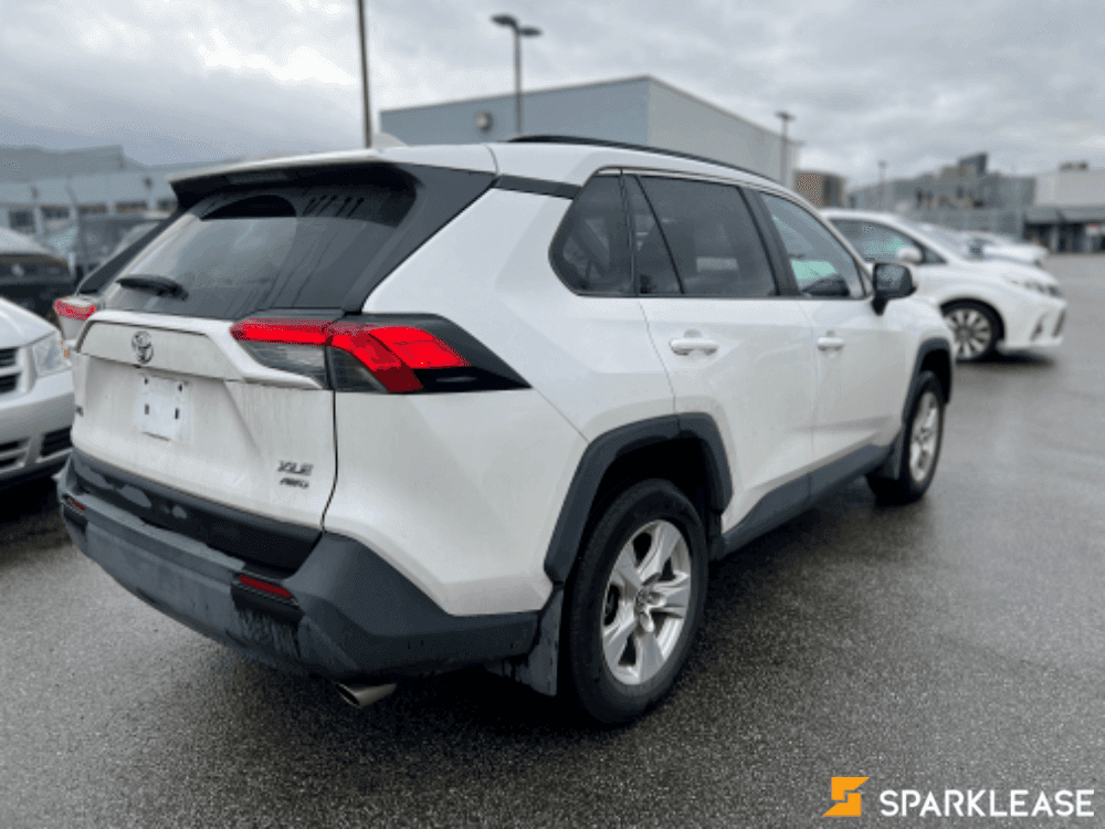 2021 Toyota RAV4 XLE AWD