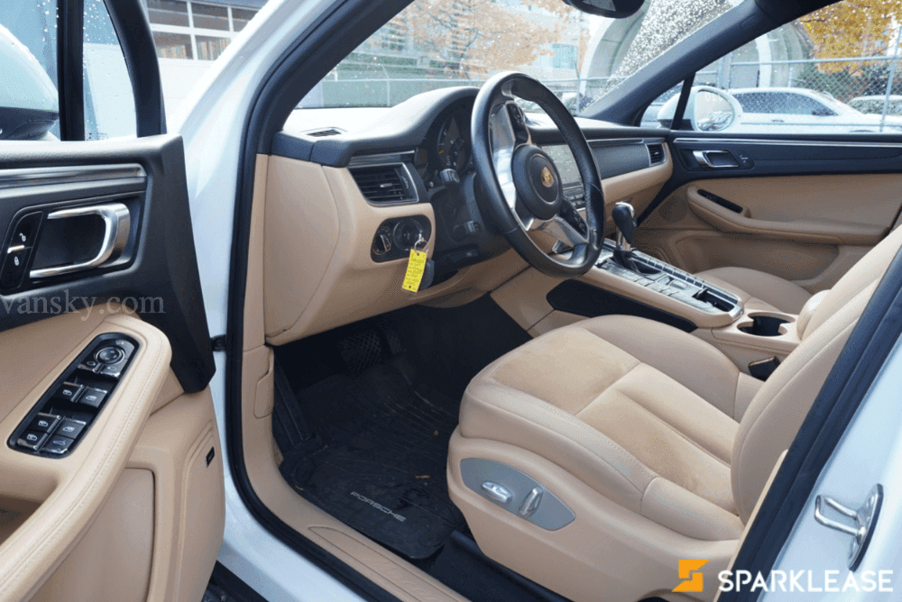 2017 Porsche Macan 