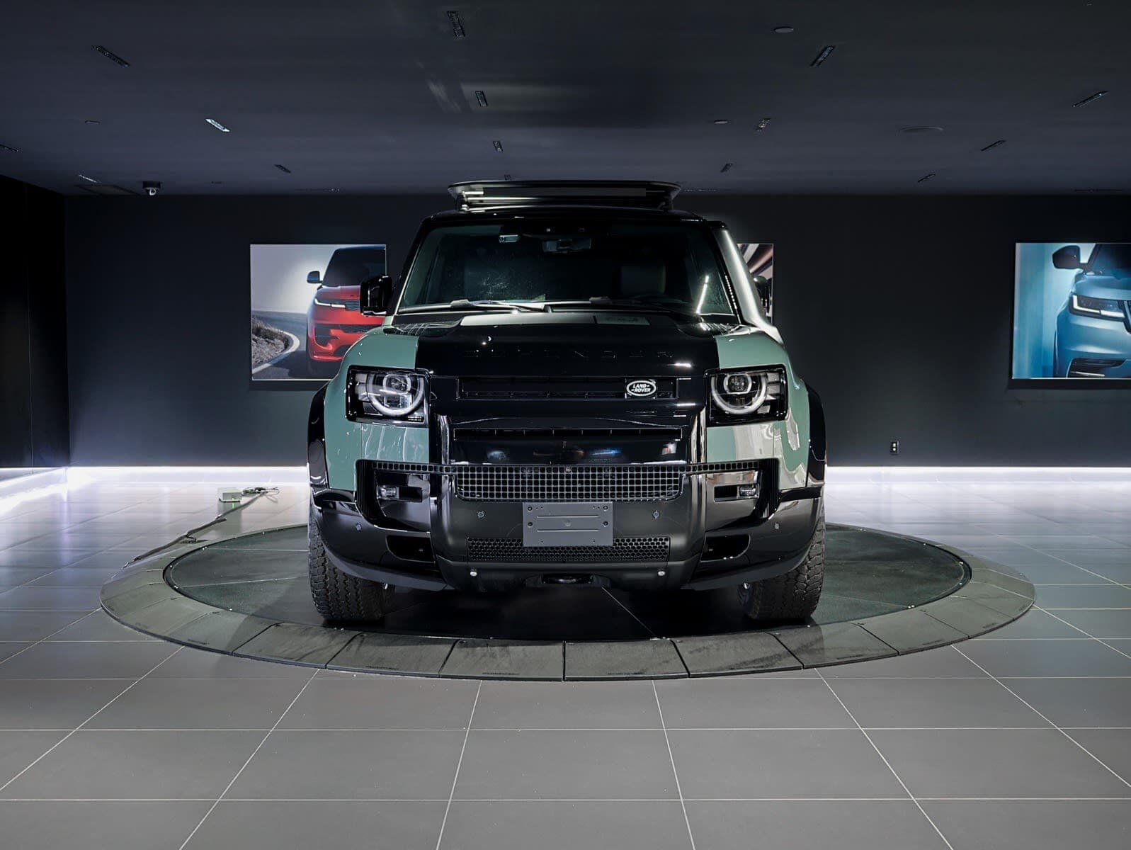 2026 Land Rover Defender Trophy Edition Keswick