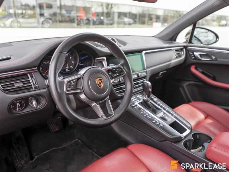 2019 Porsche Macan AWD