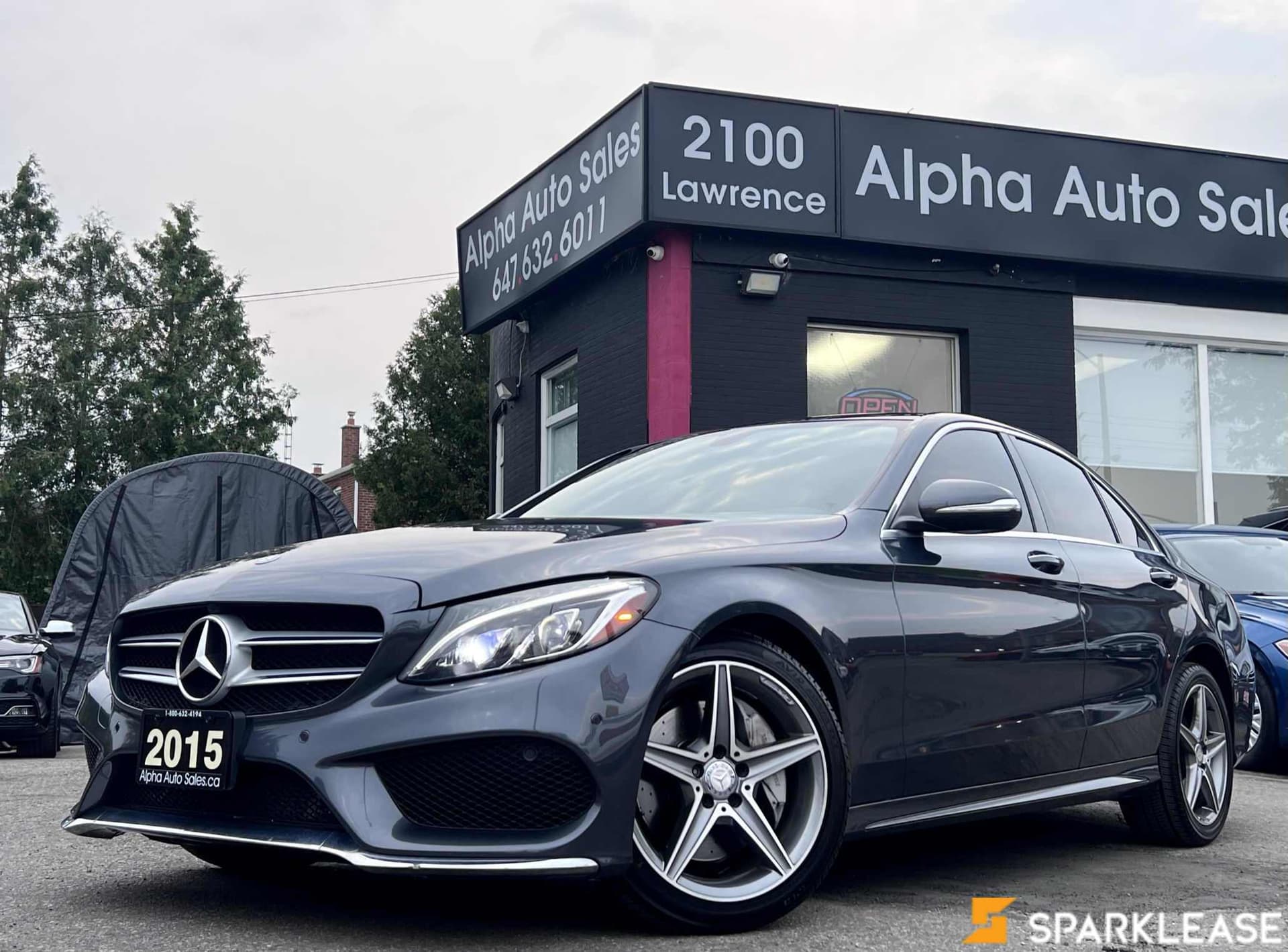 2015 Mercedes-Benz  C-Class  4dr Sdn C 300 4MATIC 