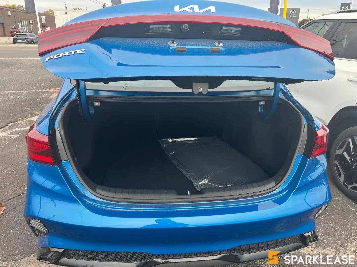 2024 Kia Forte EX IVT