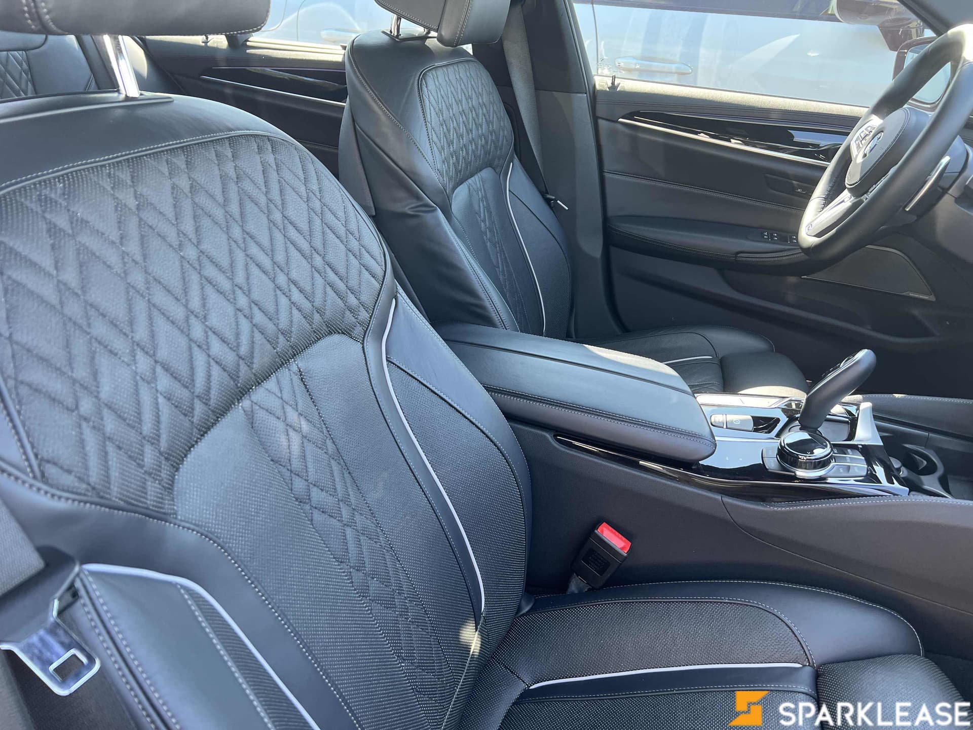2018 BMW 5 Series M550i xDrive Sedan