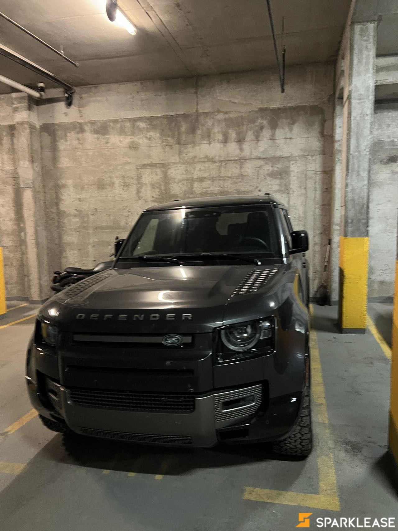 2023 Land Rover Defender 110 X-Dynamic SE AWD