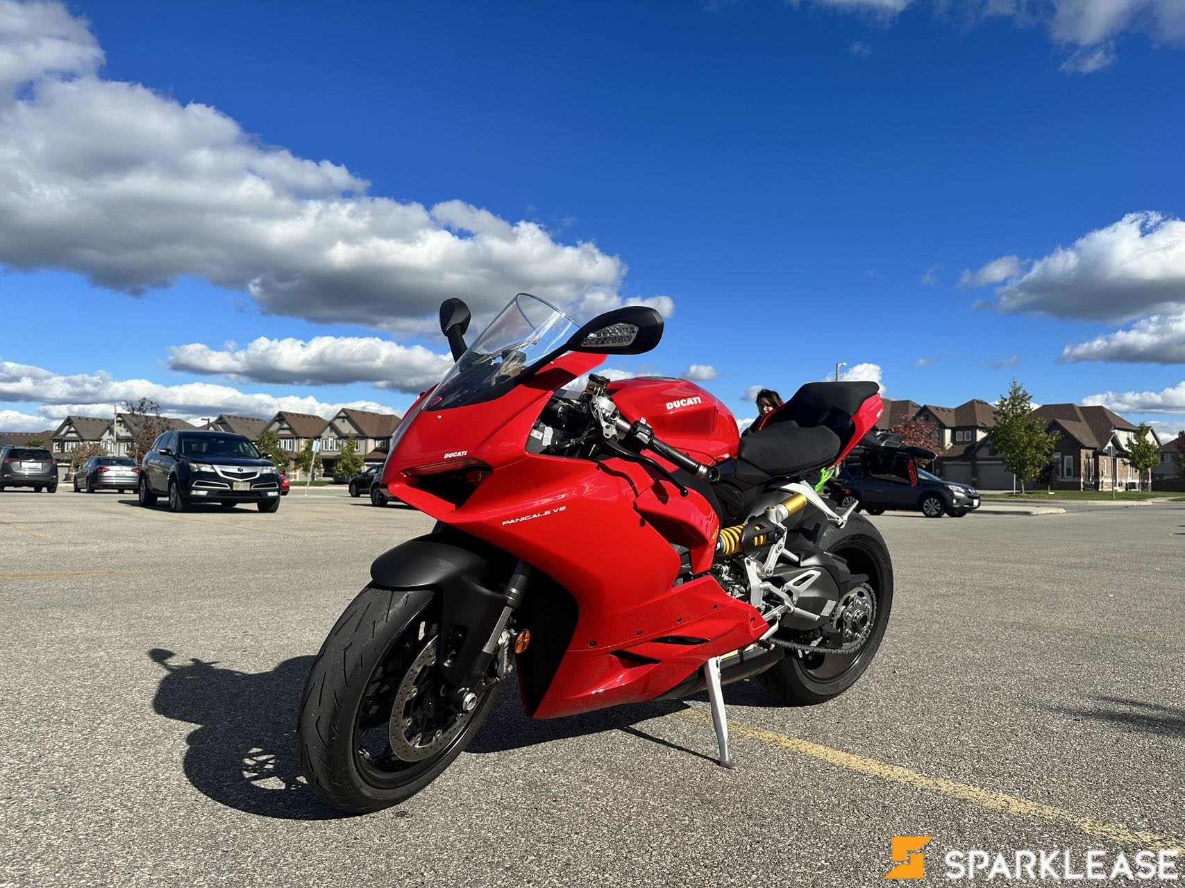 2021 Ducati V2
