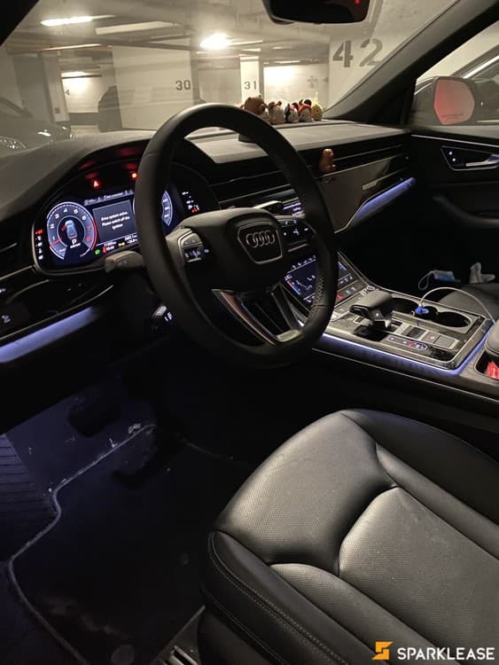 2019 Audi Q8 Progressive