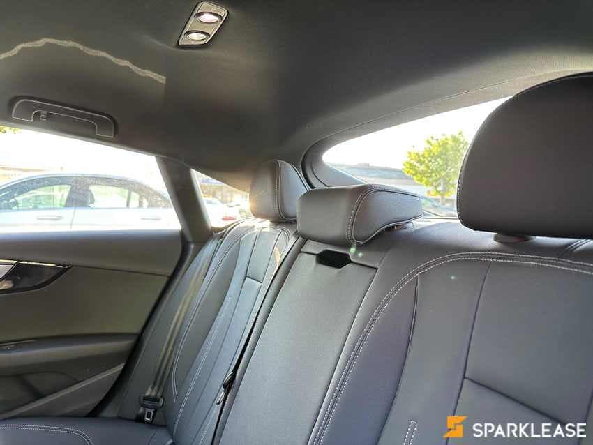2022 Audi A5 中高配带s line