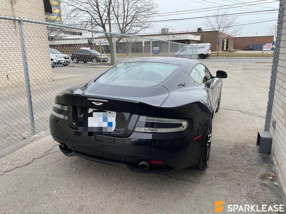 2016 Aston Martin DB9
