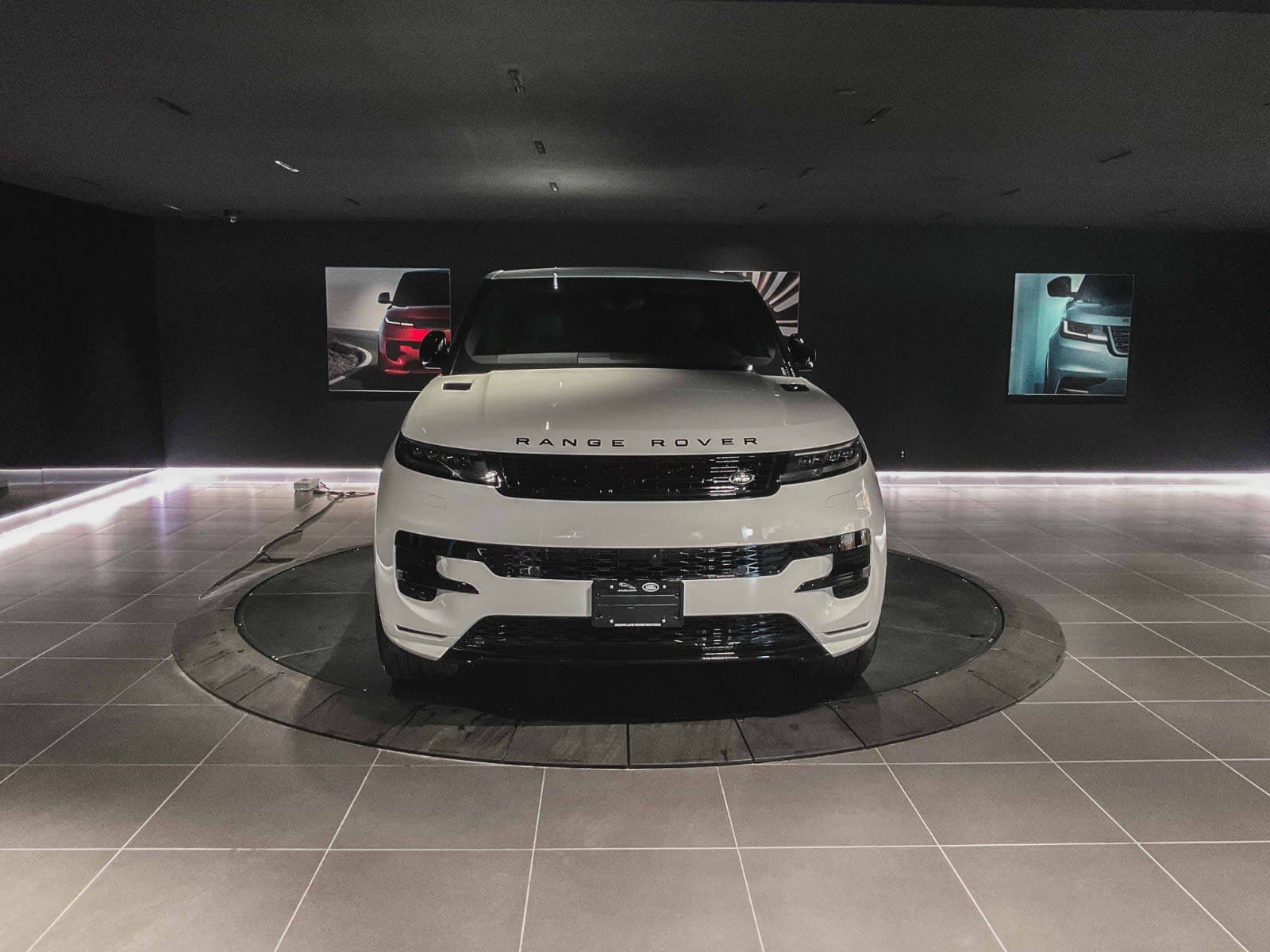 2026 Land Rover Range Rover Sport Dynamic SE