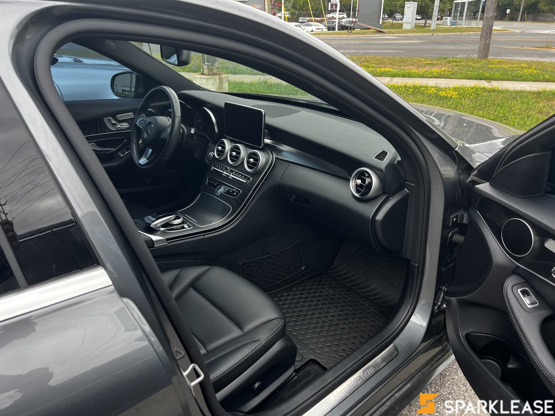 2018 Mercedes-Benz  C-Class  C 300 4MATIC Sedan 