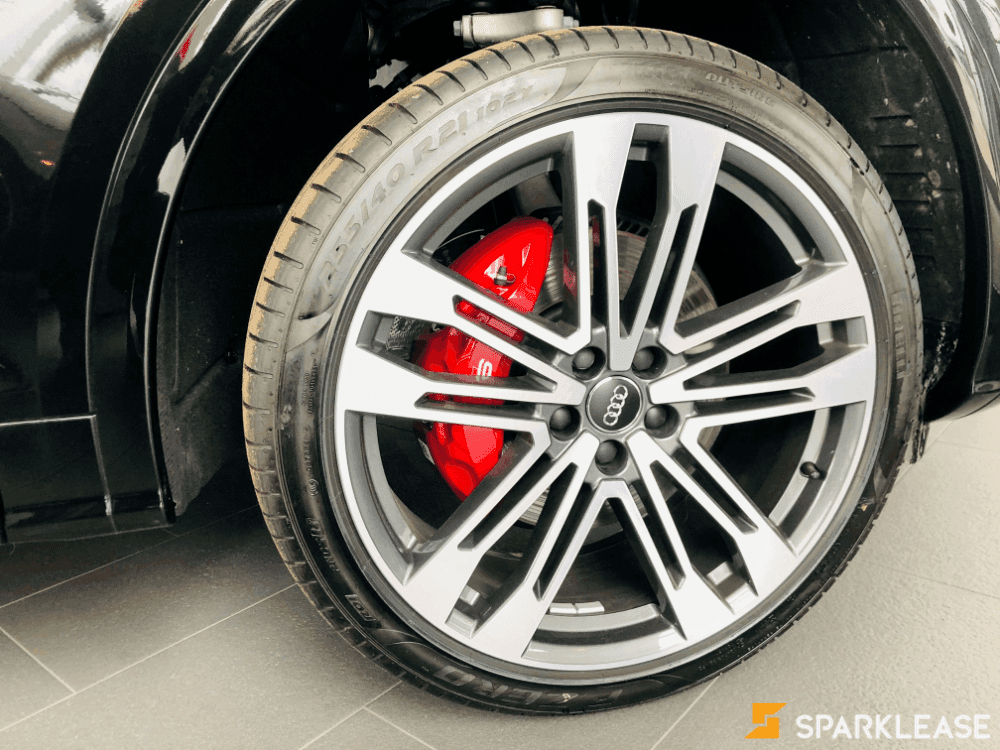 2020 Audi SQ5