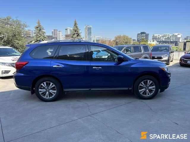 2020 Nissan Pathfinder 4x4 SV Tech