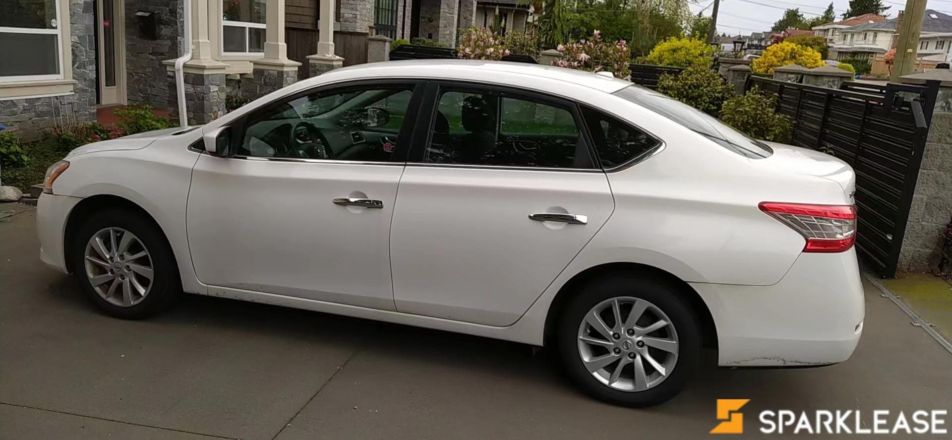 2015 Nissan Sentra 4dr Sdn CVT SV