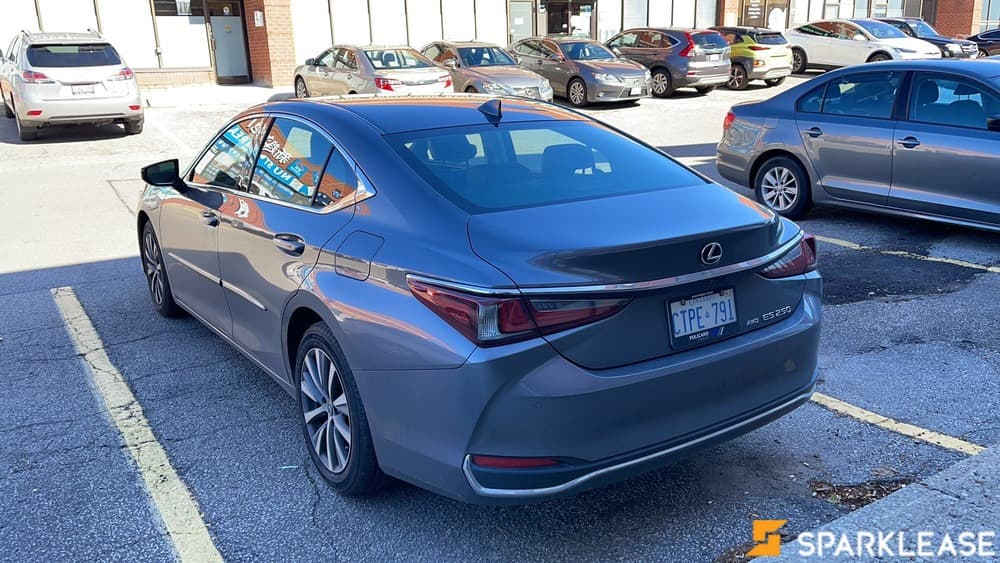 2021 Lexus ES