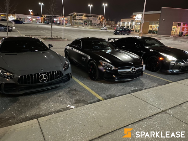 2019 Mercedes-Benz AMG GTR 顶配 全碳 配有四套雪胎