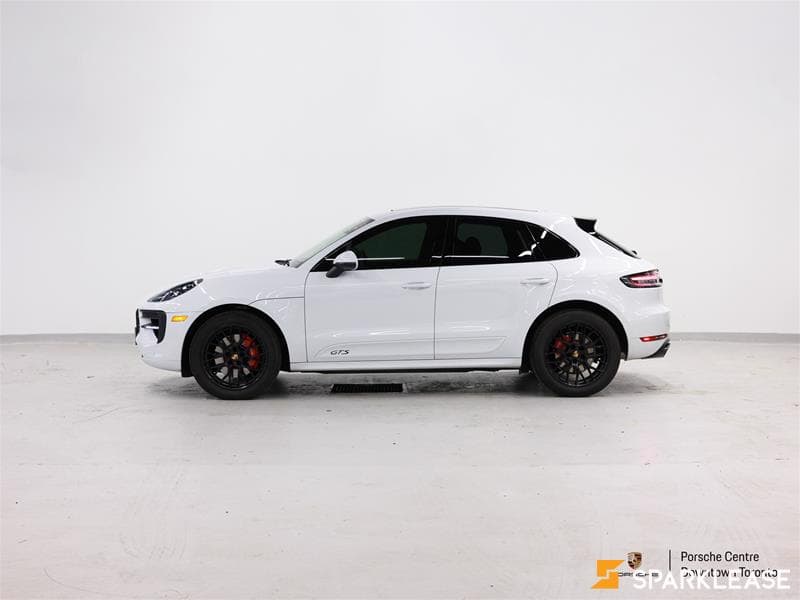 2021 Porsche  Macan 