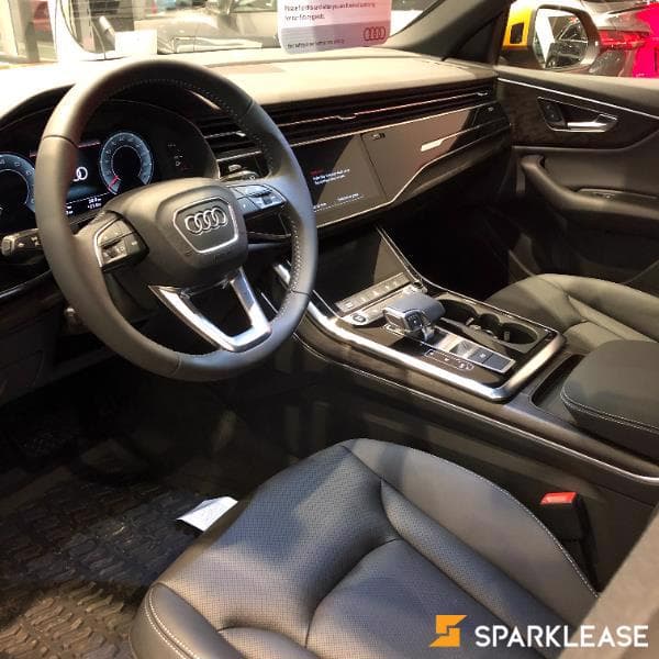 2021 Audi Q8