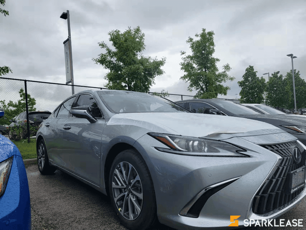 2022 Lexus ES300h 电混 现车