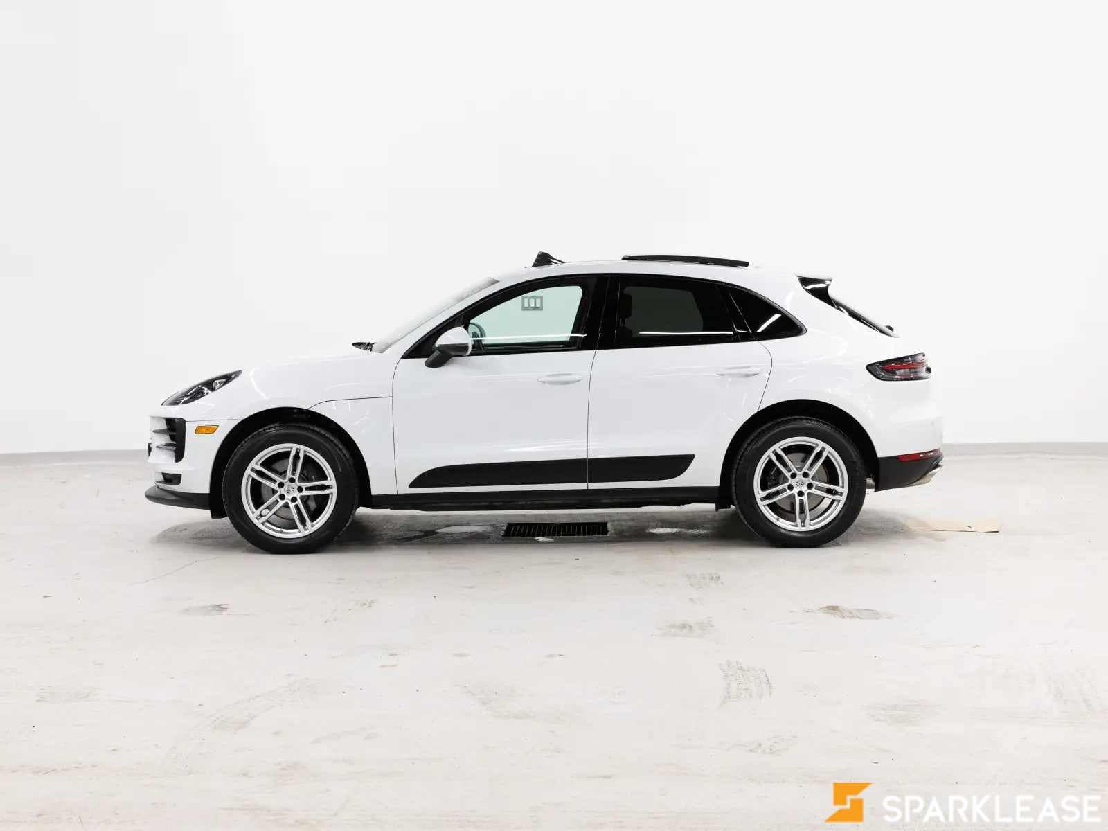 2019 Porsche  Macan  AWD 