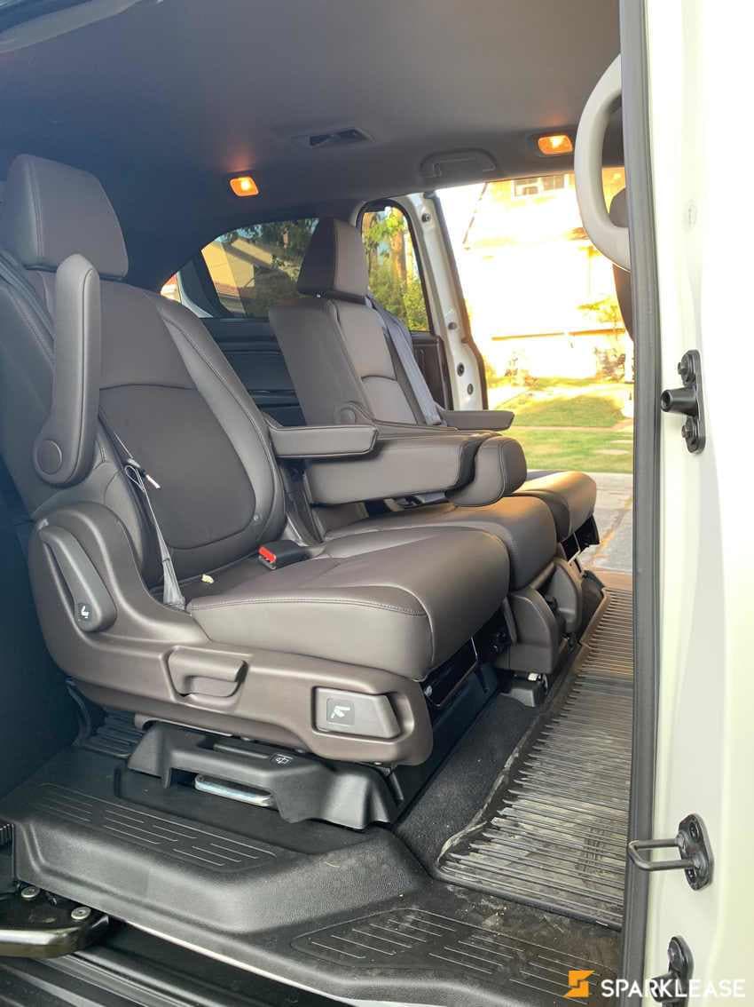 2019 Honda Odyssey EX-L 次顶配